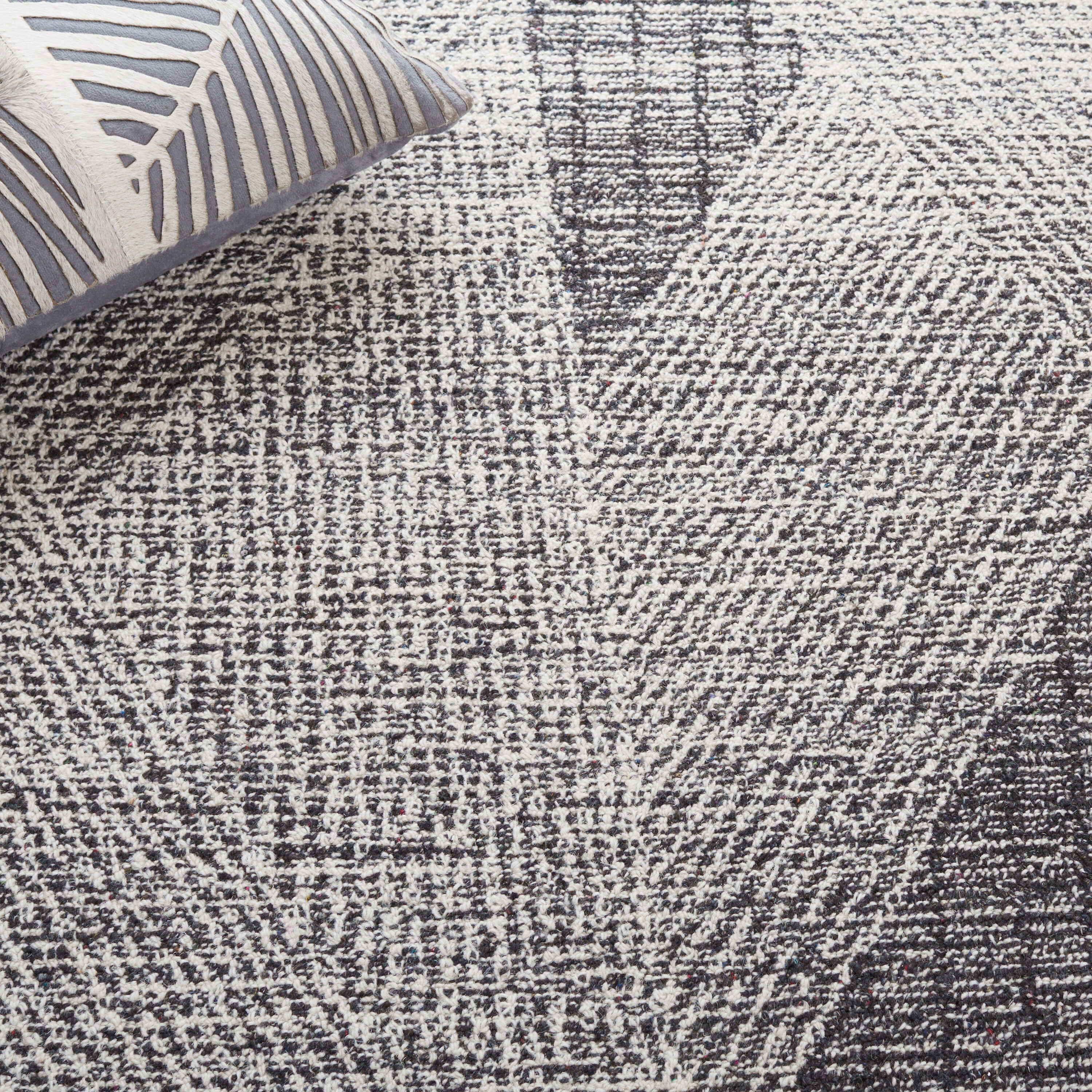 Safavieh ABT360H-4 rugs - View #4