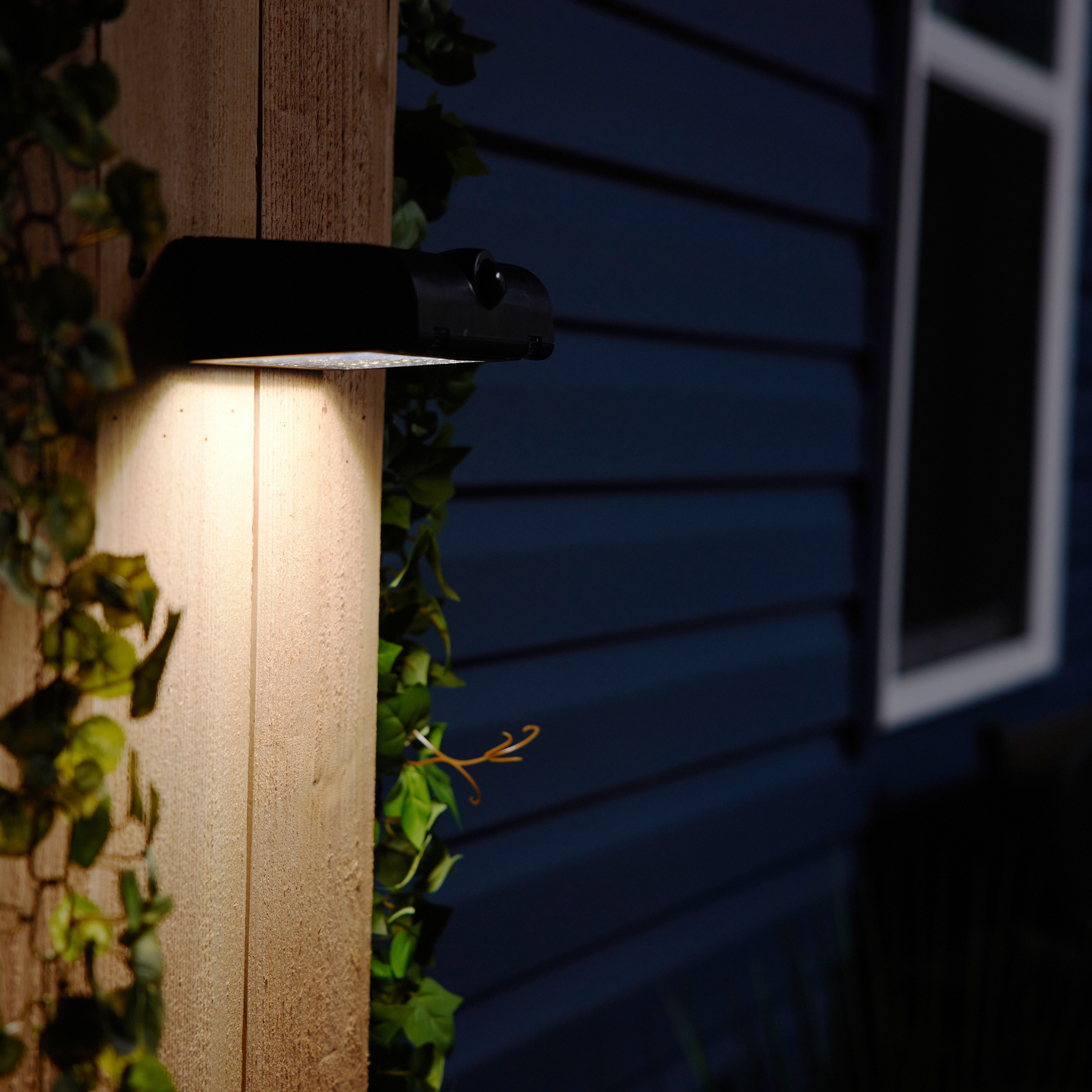 Westinghouse SR70AA12H08 Motion-Activated-Floodlights - View #7