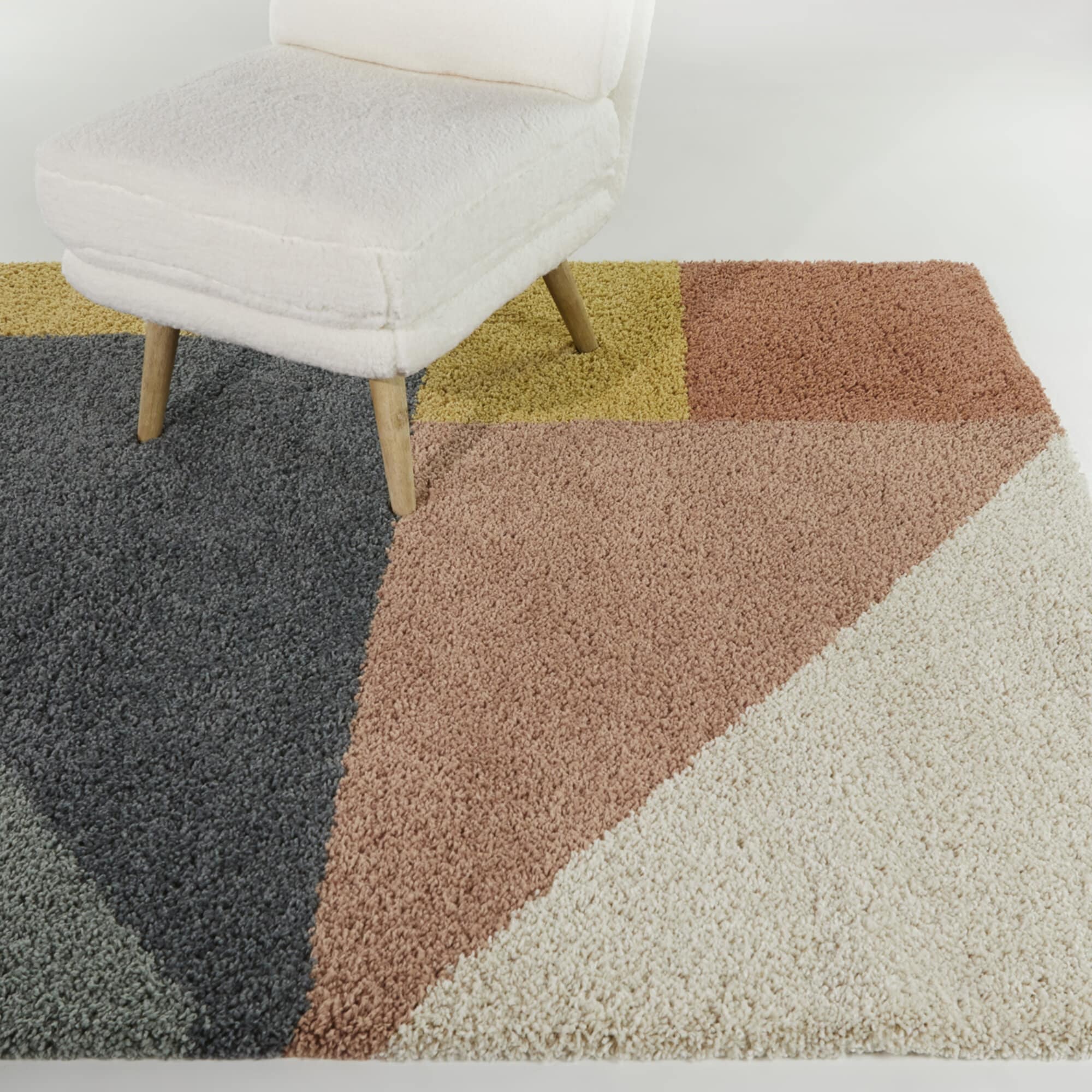 Balta 3106479 Jordan 4 x 6 (ft) Loomed Polypropylene Navy Rectangular Indoor Geometric Bohemian/Eclectic Area rug