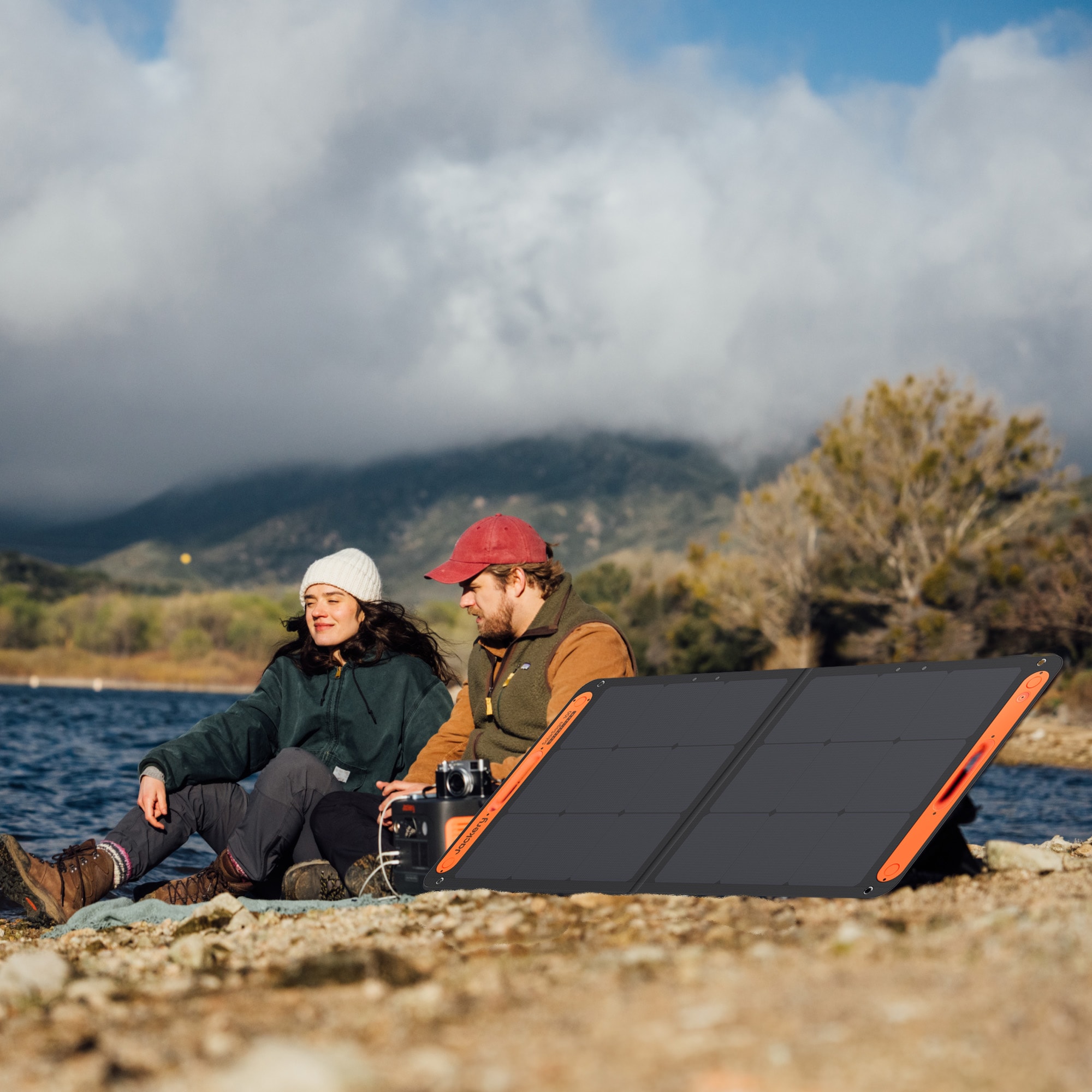 Jackery 21-0002-000058 Portable-Solar-Panels - View #10