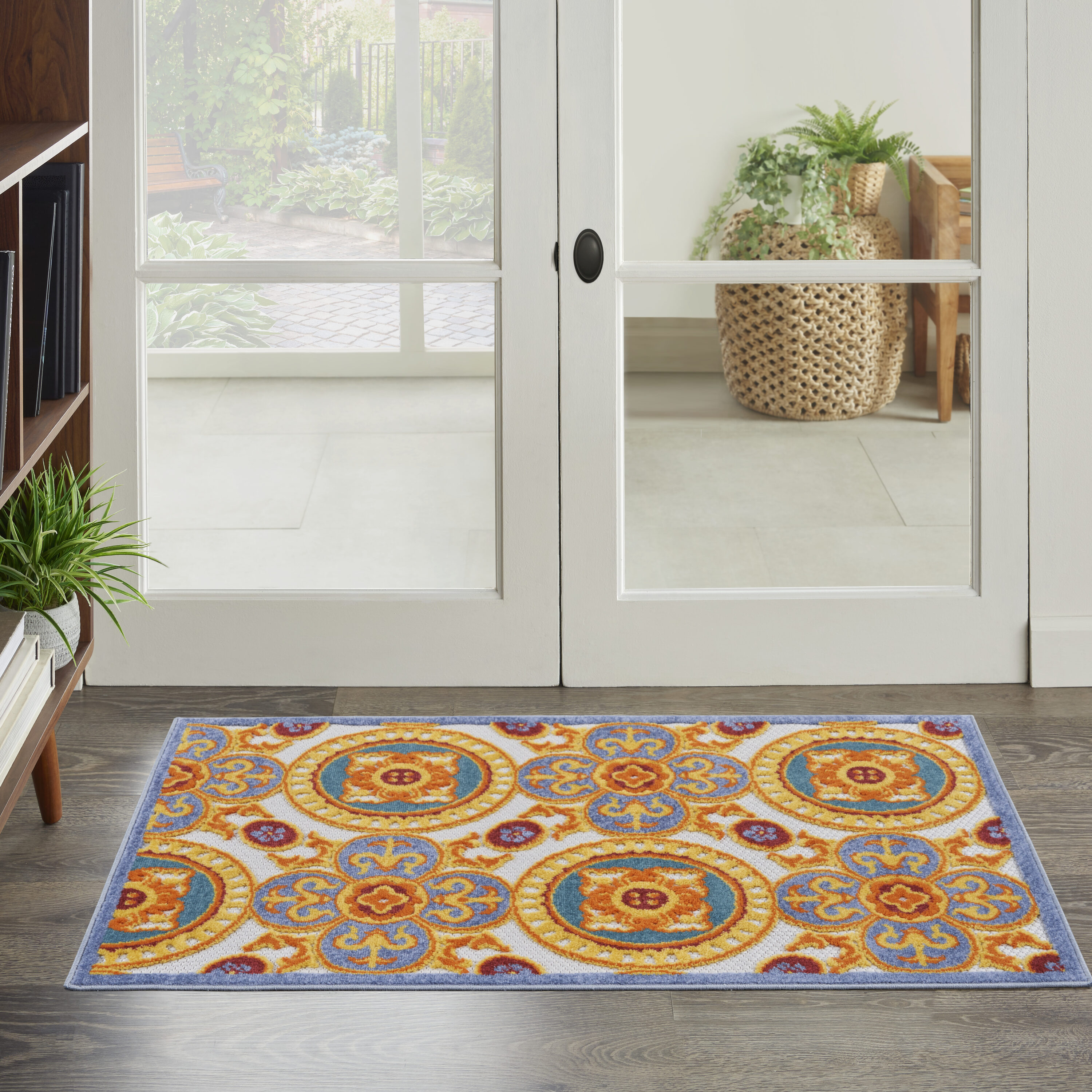 Nourison 099446168443 Aloha 3 x 4 (ft) Loomed Polypropylene Multicolor Rectangular Indoor/Outdoor Medallion Tropical Area rug