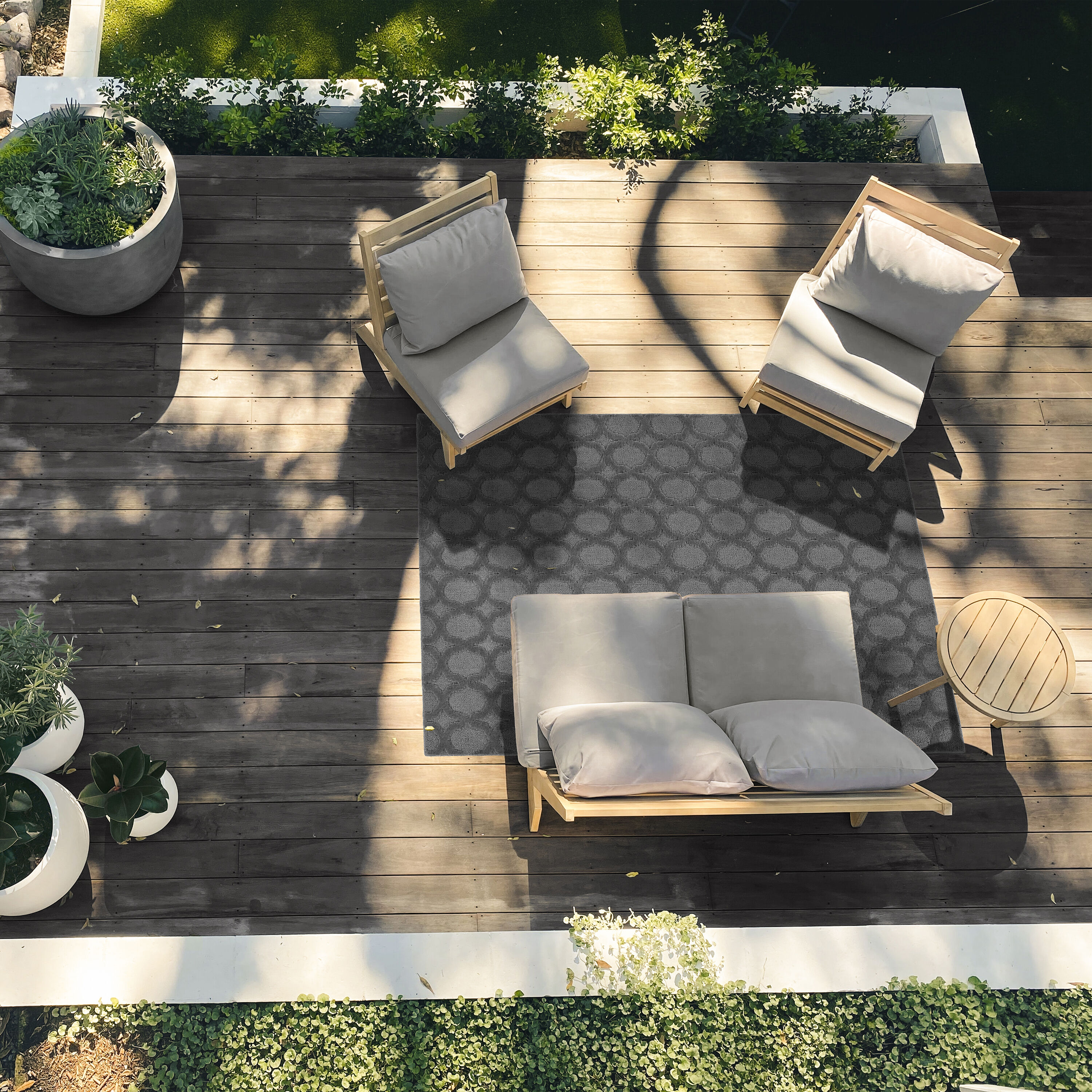 Garland Rug CL100M07210812 Garden Trellis 6 x 9 (ft) Tufted Polypropylene Cinder Gray Rectangular Indoor/Outdoor Geometric Area rug