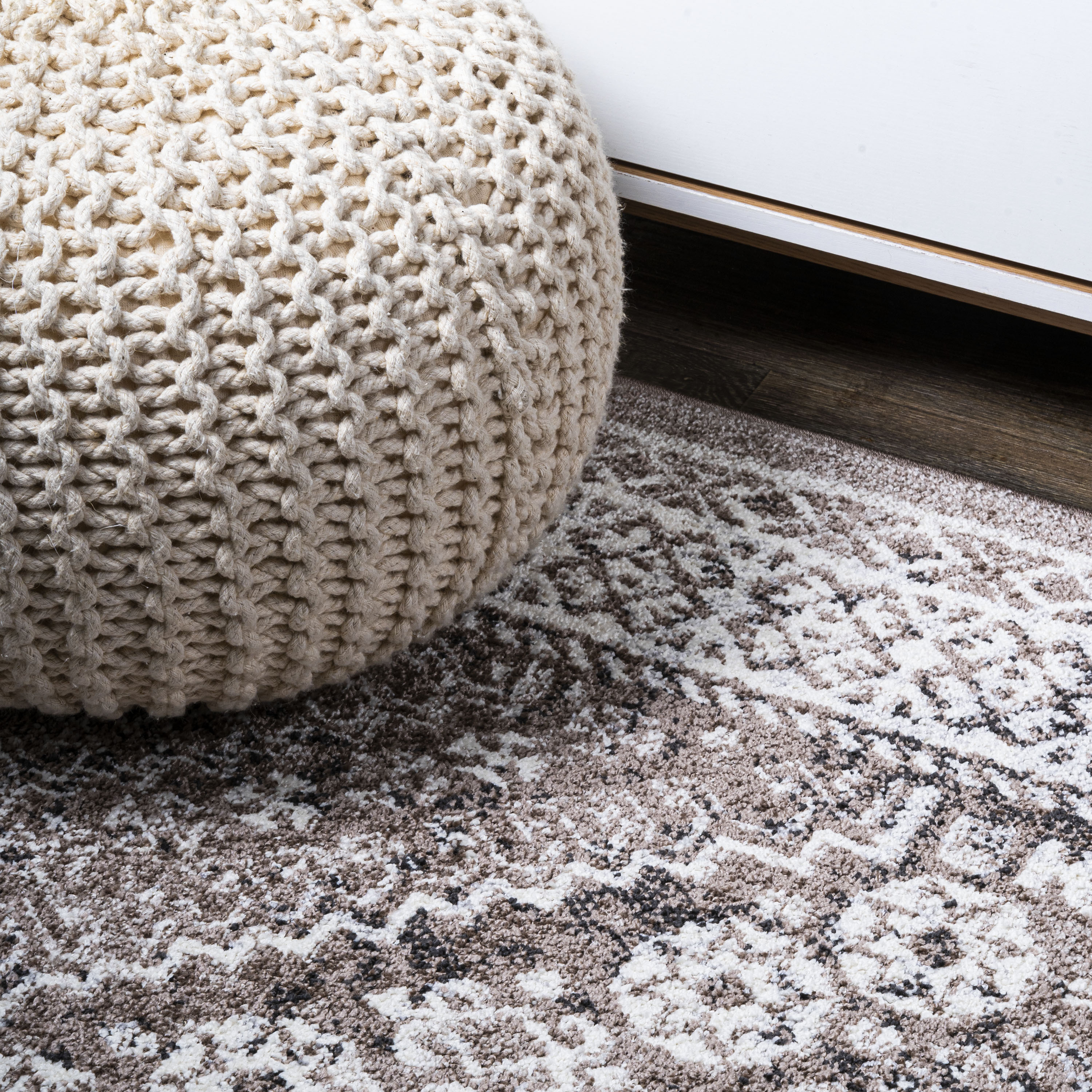 JONATHAN  Y MDP501B-8 rugs - View #9