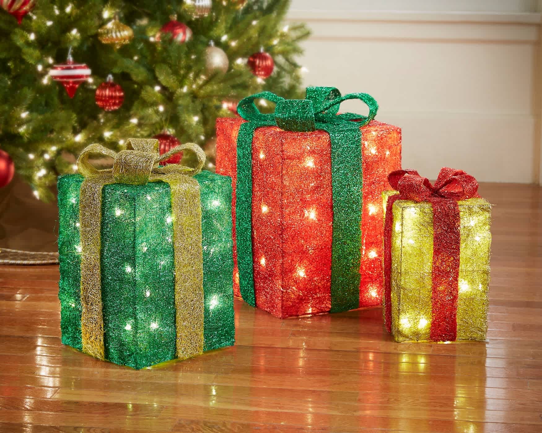 BrylaneHome 196438789775 Outdoor-Christmas-Decor - View #2