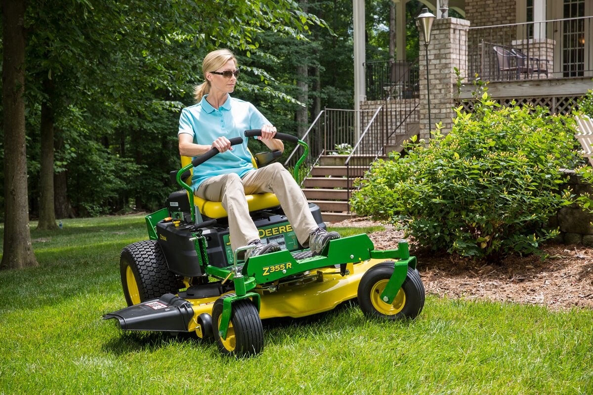 John deere on sale z355e lowe's