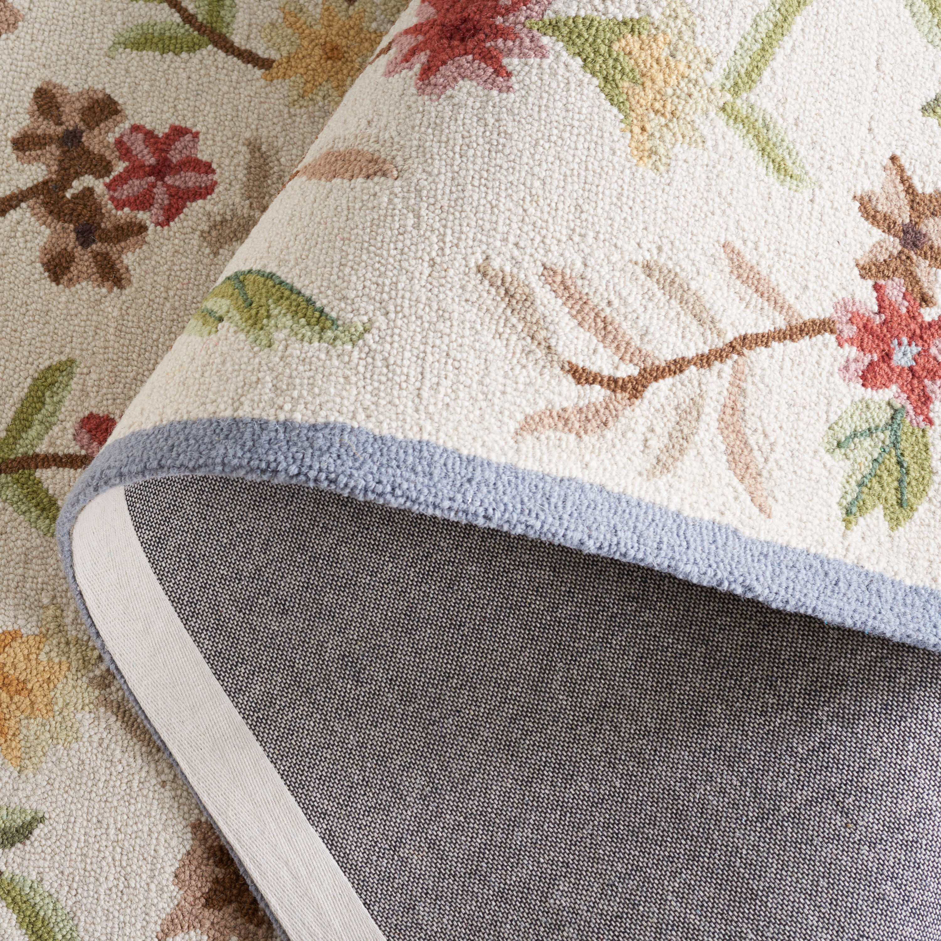 Safavieh HK322A-28 rugs - View #6