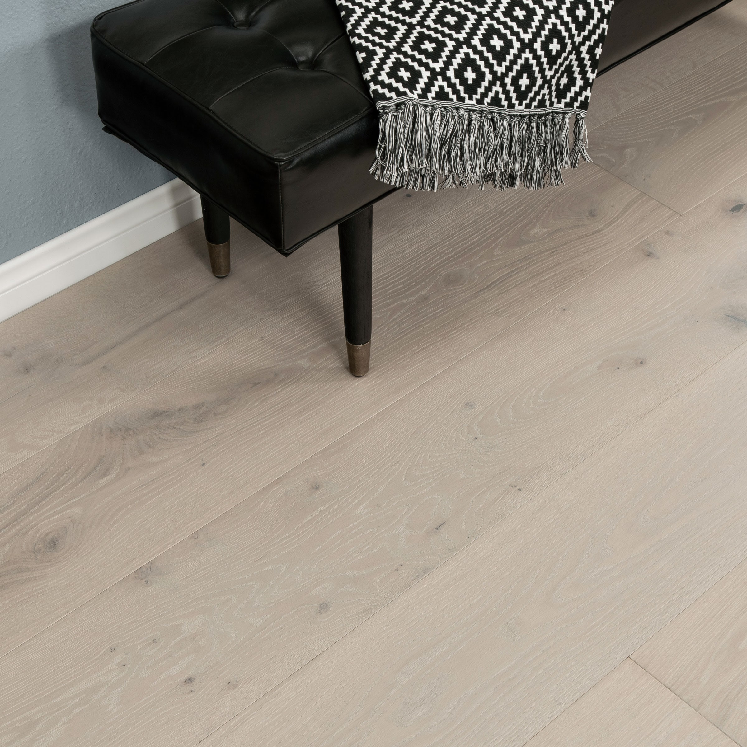 CALI 7601002007 Hardwood-Flooring-Samples - View #3