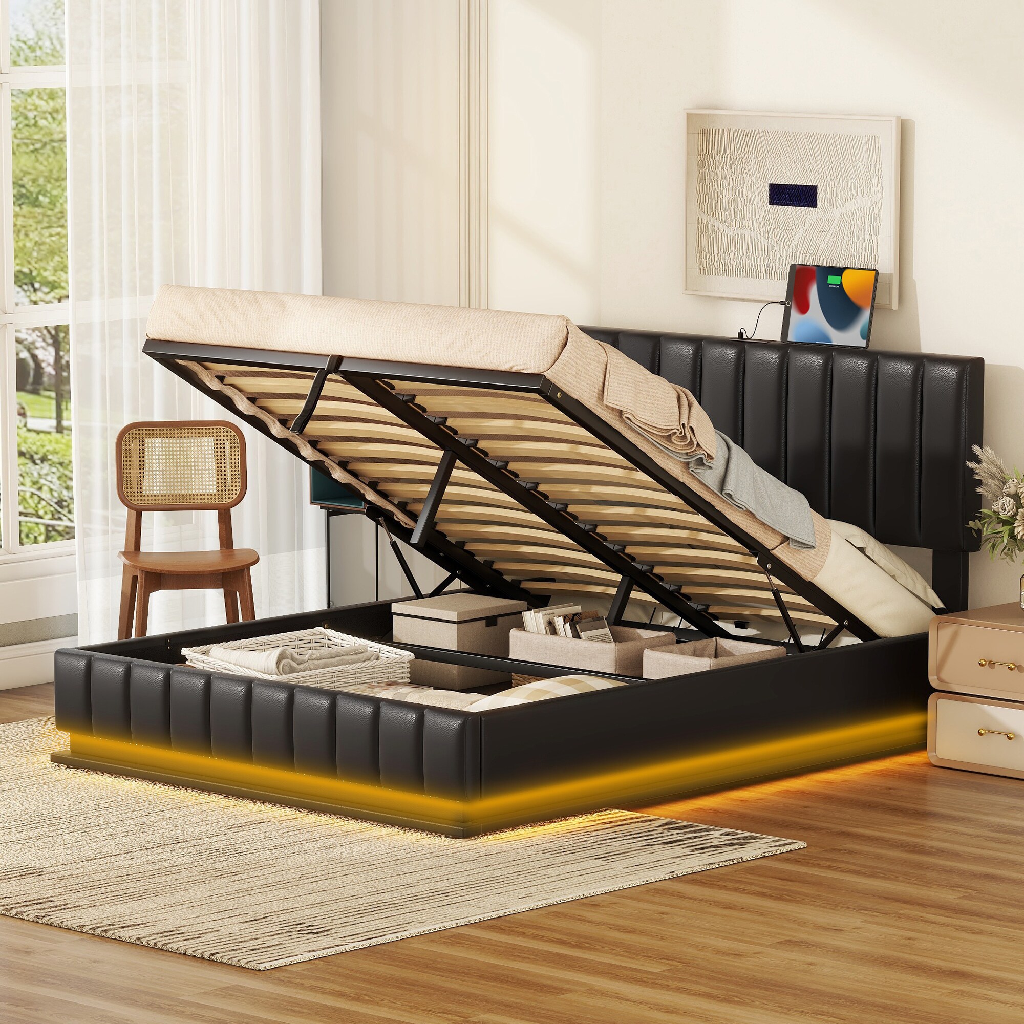 ModernLuxe L-SF000032AAB Black Queen Wood Platform Bed
