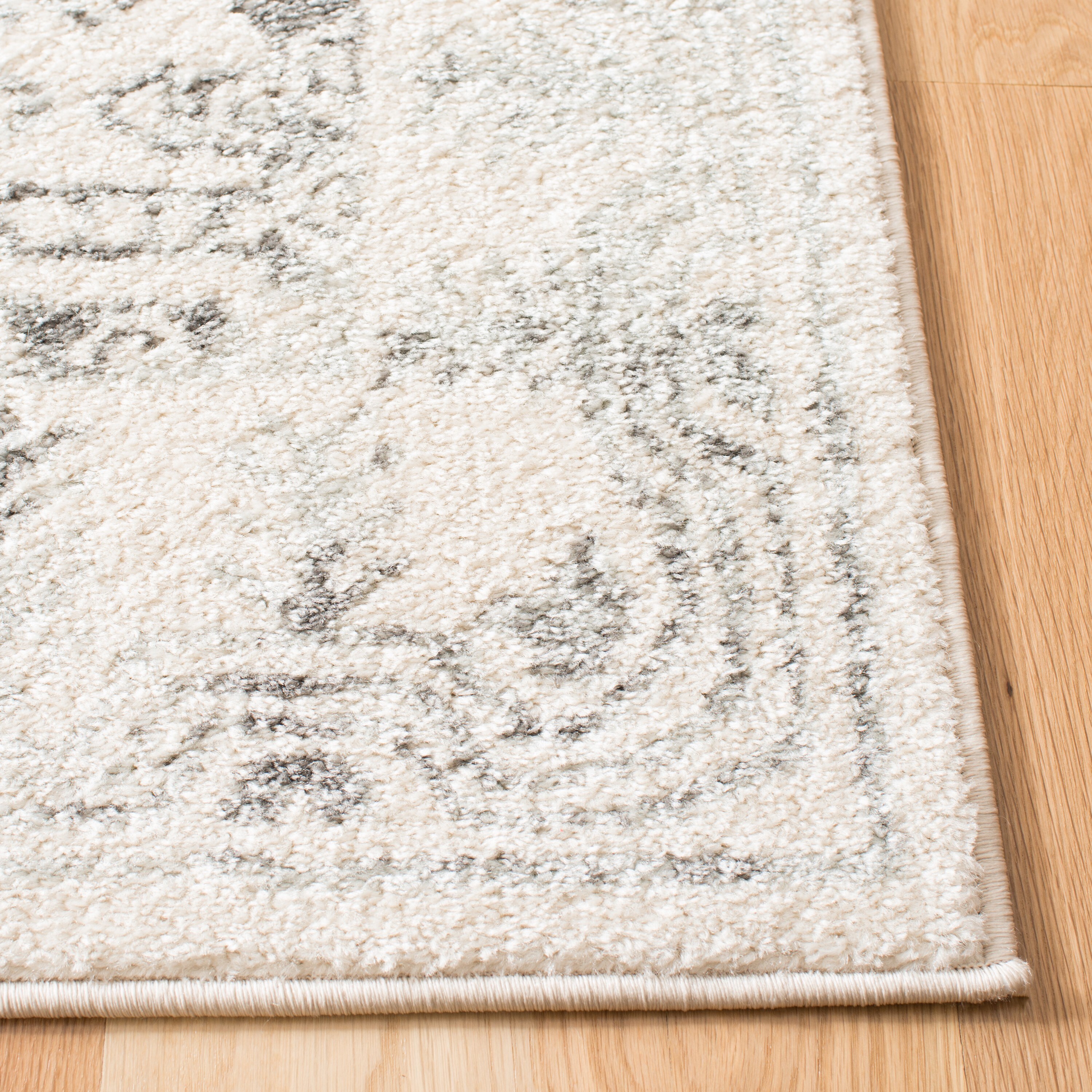 Ivory and Grey Synthetic 2' x 5' Hand-Knotted Easy Care Runner Rug