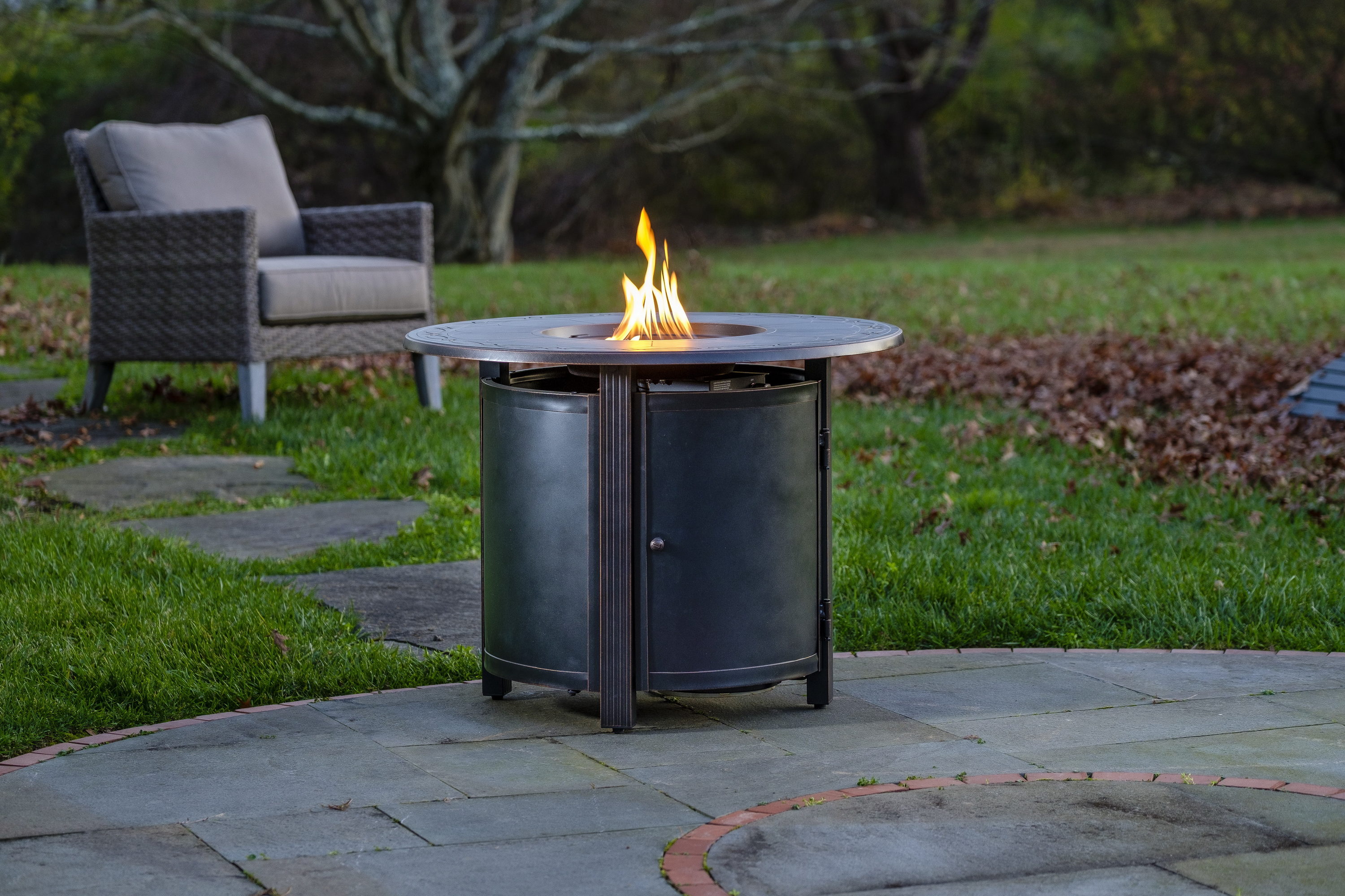 Hartwick 34" Round Black Aluminum Gas Fire Pit Table