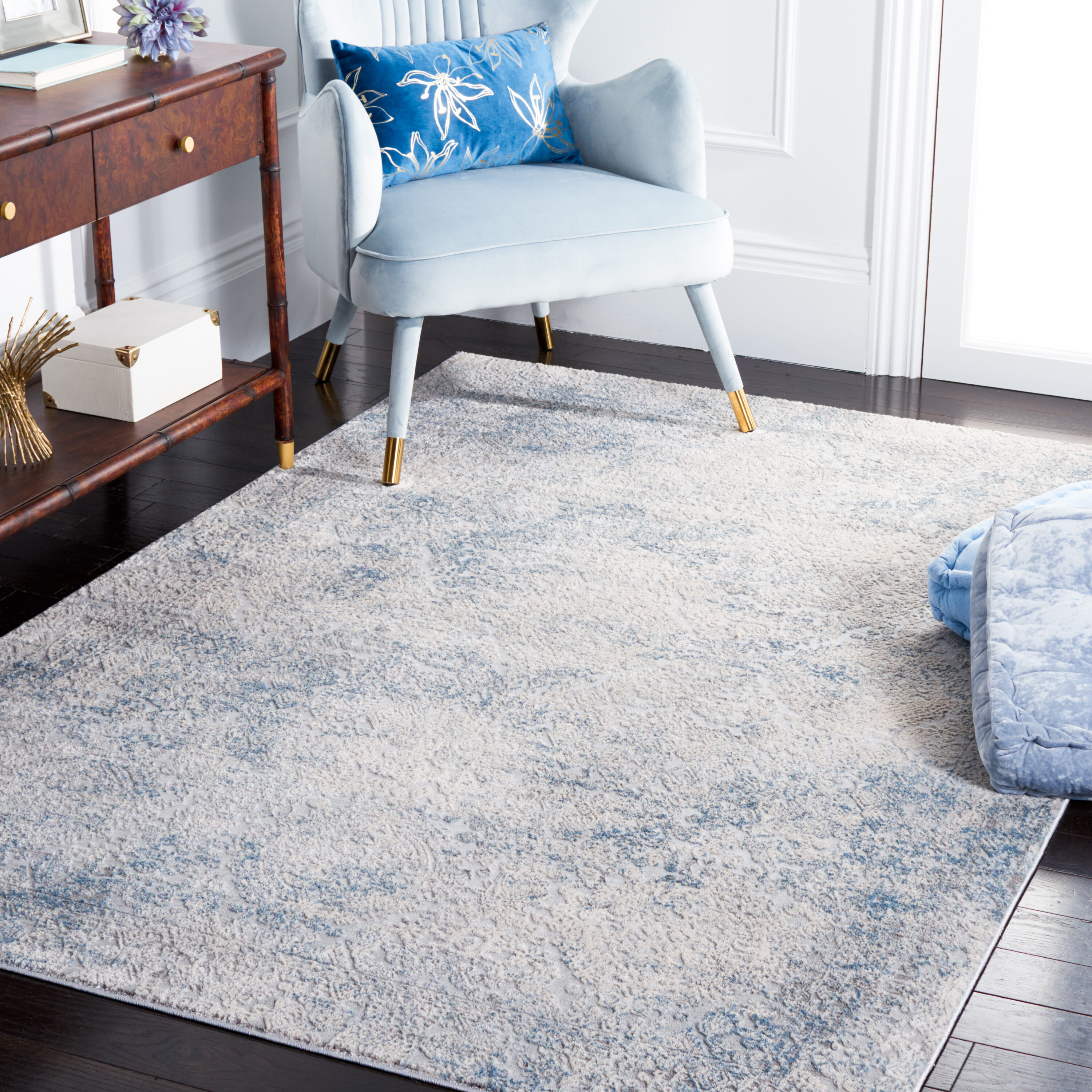 Safavieh Vogue 214F Grey/Blue 5 x 8 Rectangular Area rug in the Rugs ...