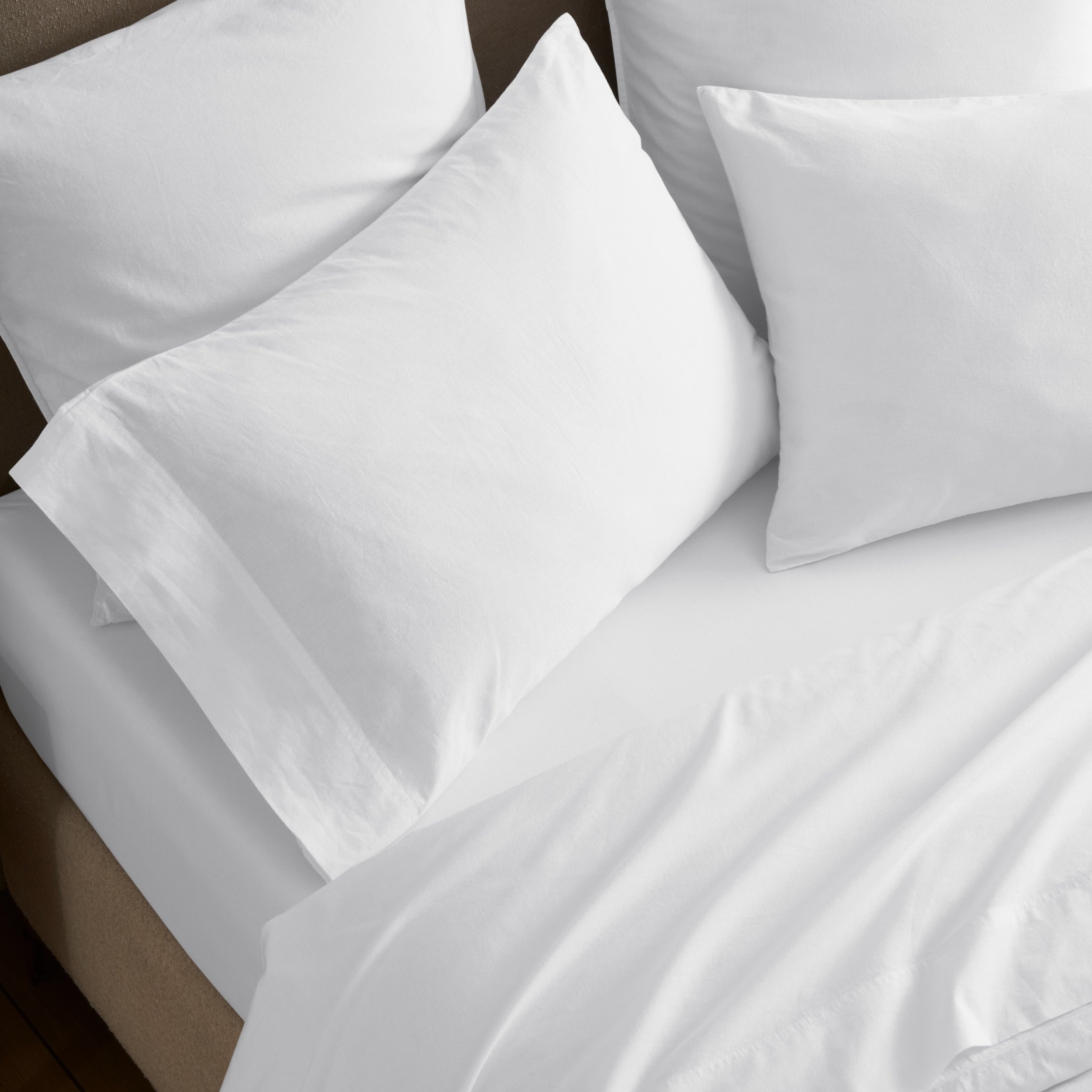 Superior Queen 144 -Thread Count Cotton White 4 -Piece Bed Sheet Set #CRMN QNSH WH