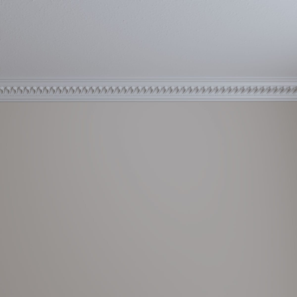 Barcelona White Polyurethane Crown Moulding 94 1/2"
