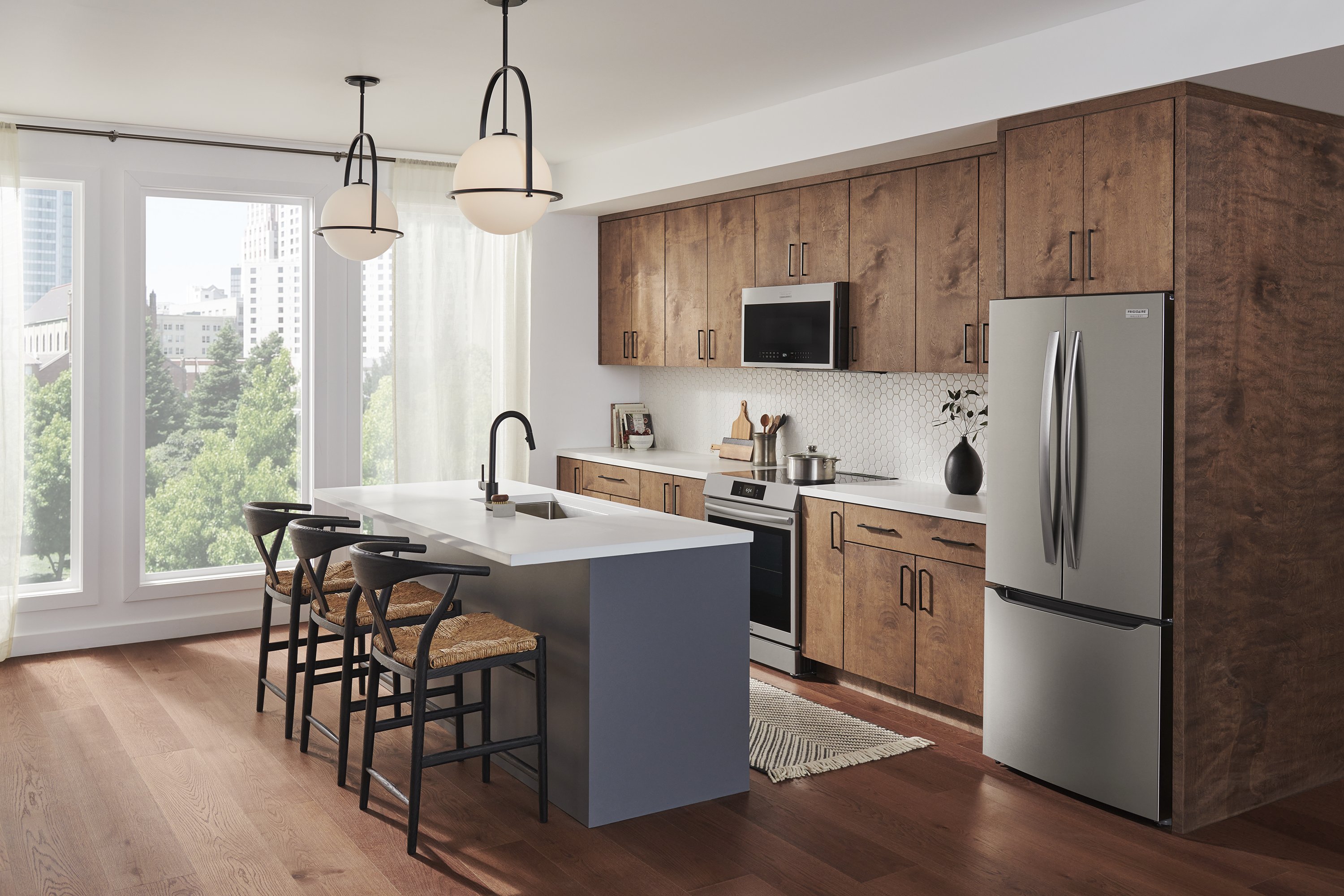 Frigidaire GRFN2023AF French-Door-Refrigerators - View #14