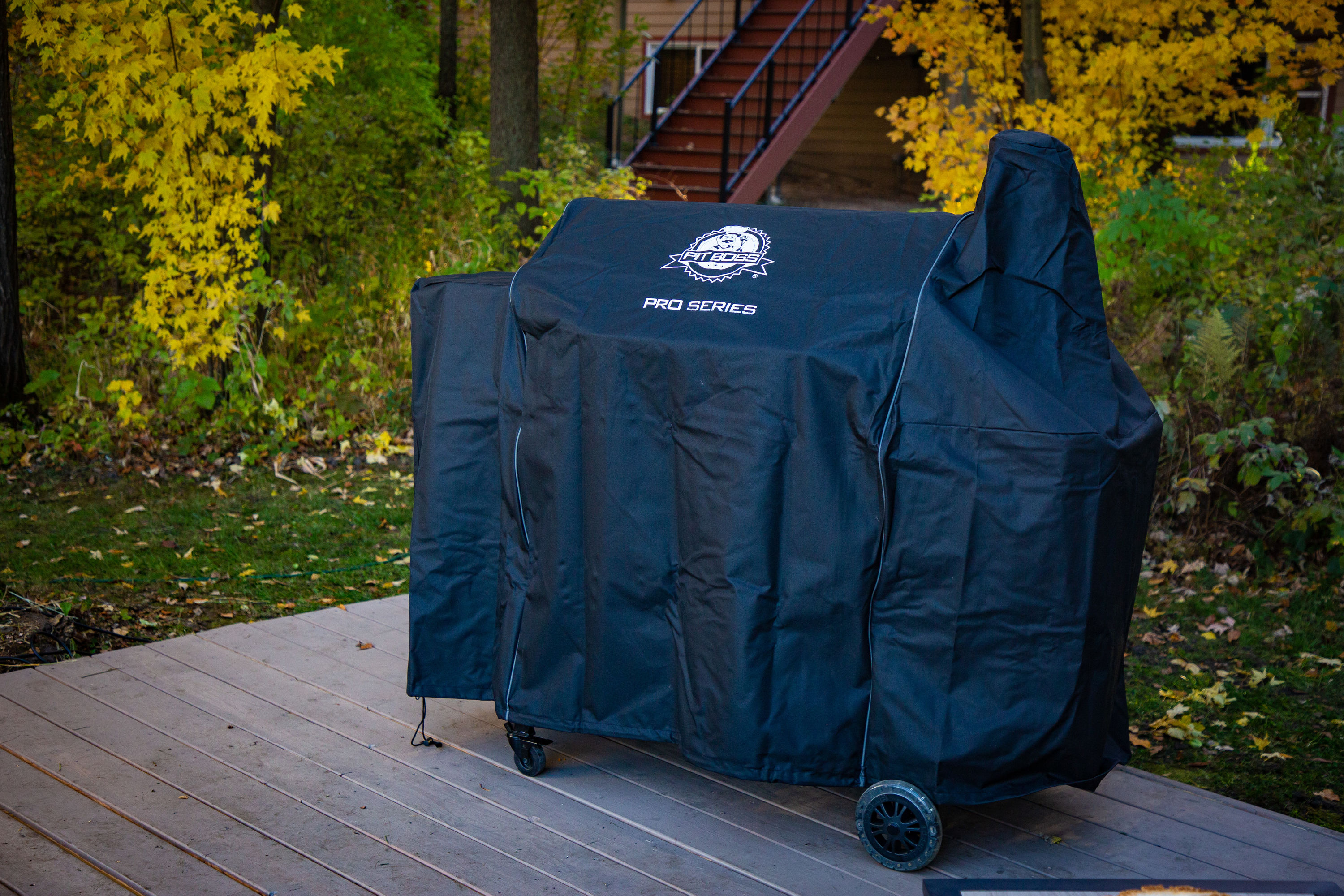 Pit Boss Pro 1600 70-in W x 56-in Black Horizontal Smoker Cover in Grill Covers department at Lowes.com