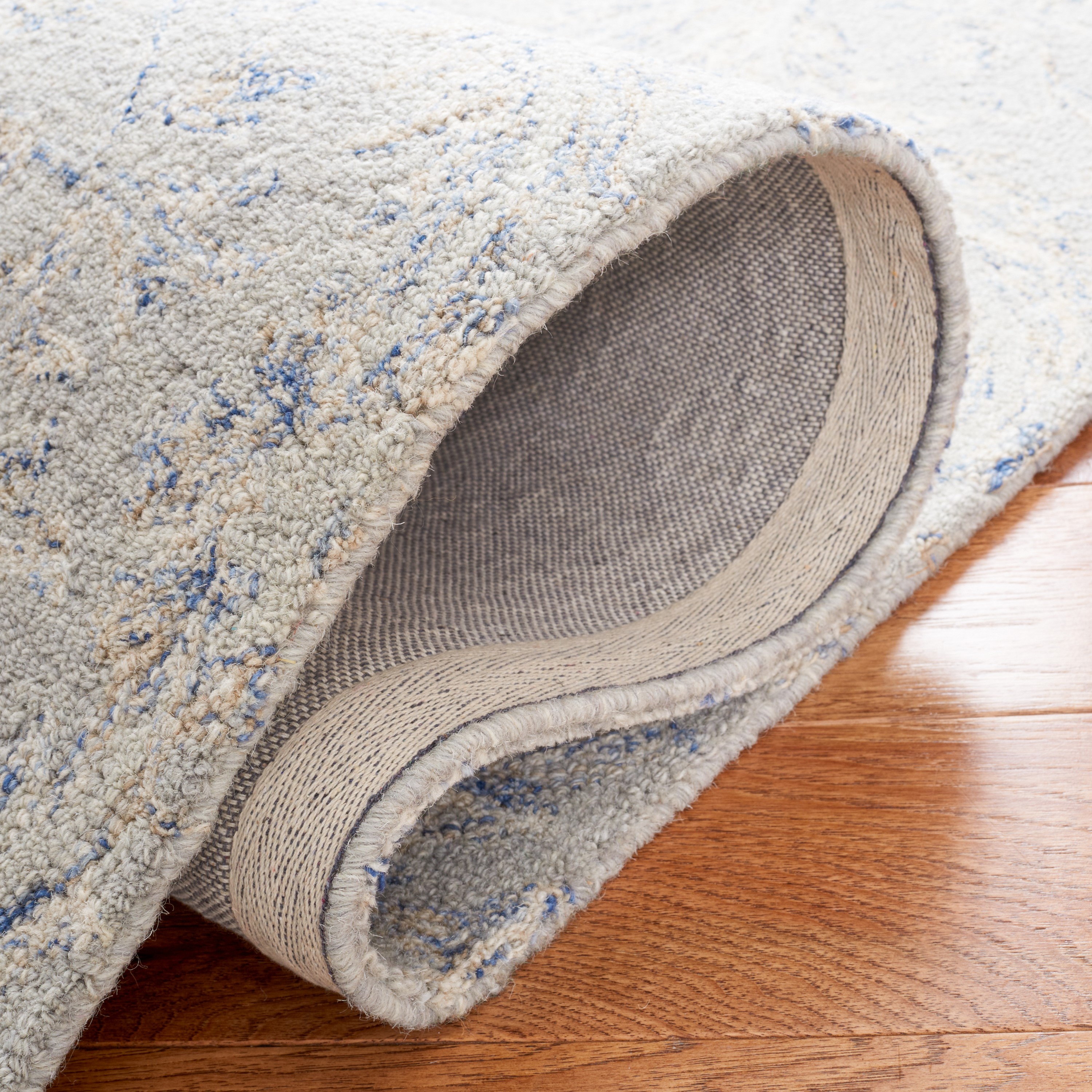 Handmade Gray Wool Tufted Non-slip Rug, 27" x 7"