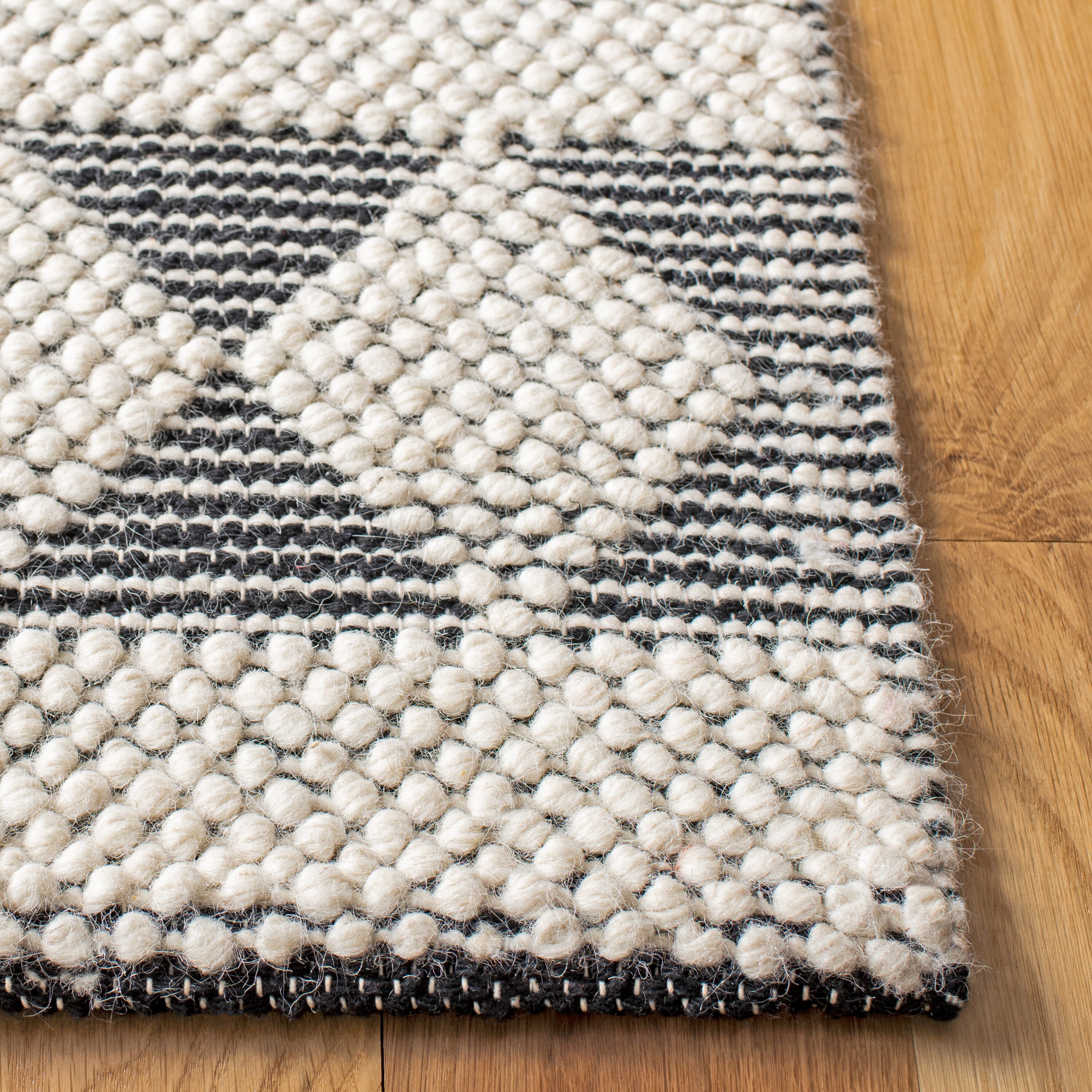 Natura 6' x 6' Black and Ivory Wool Square Area Rug