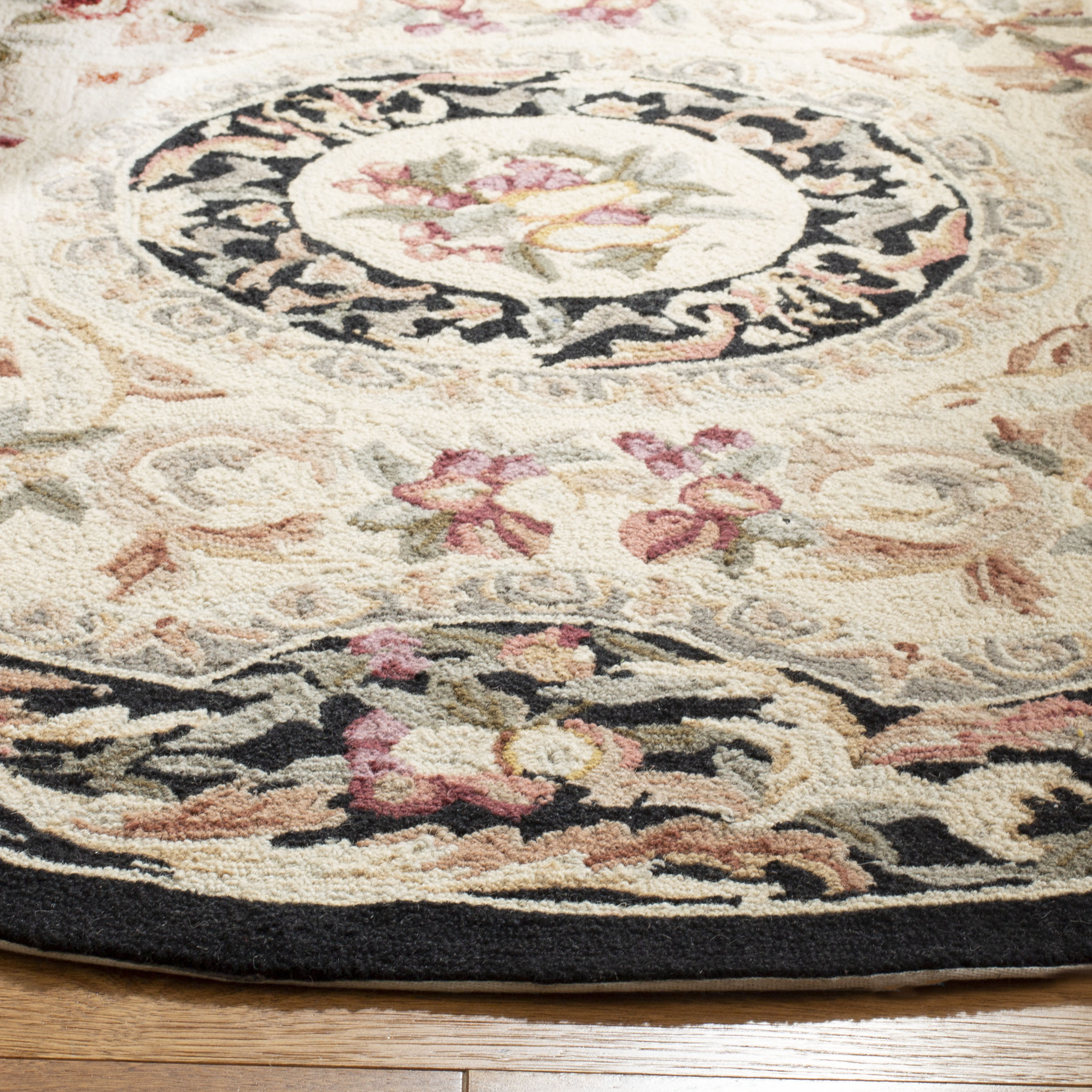Safavieh HK80A-5R rugs - View #2