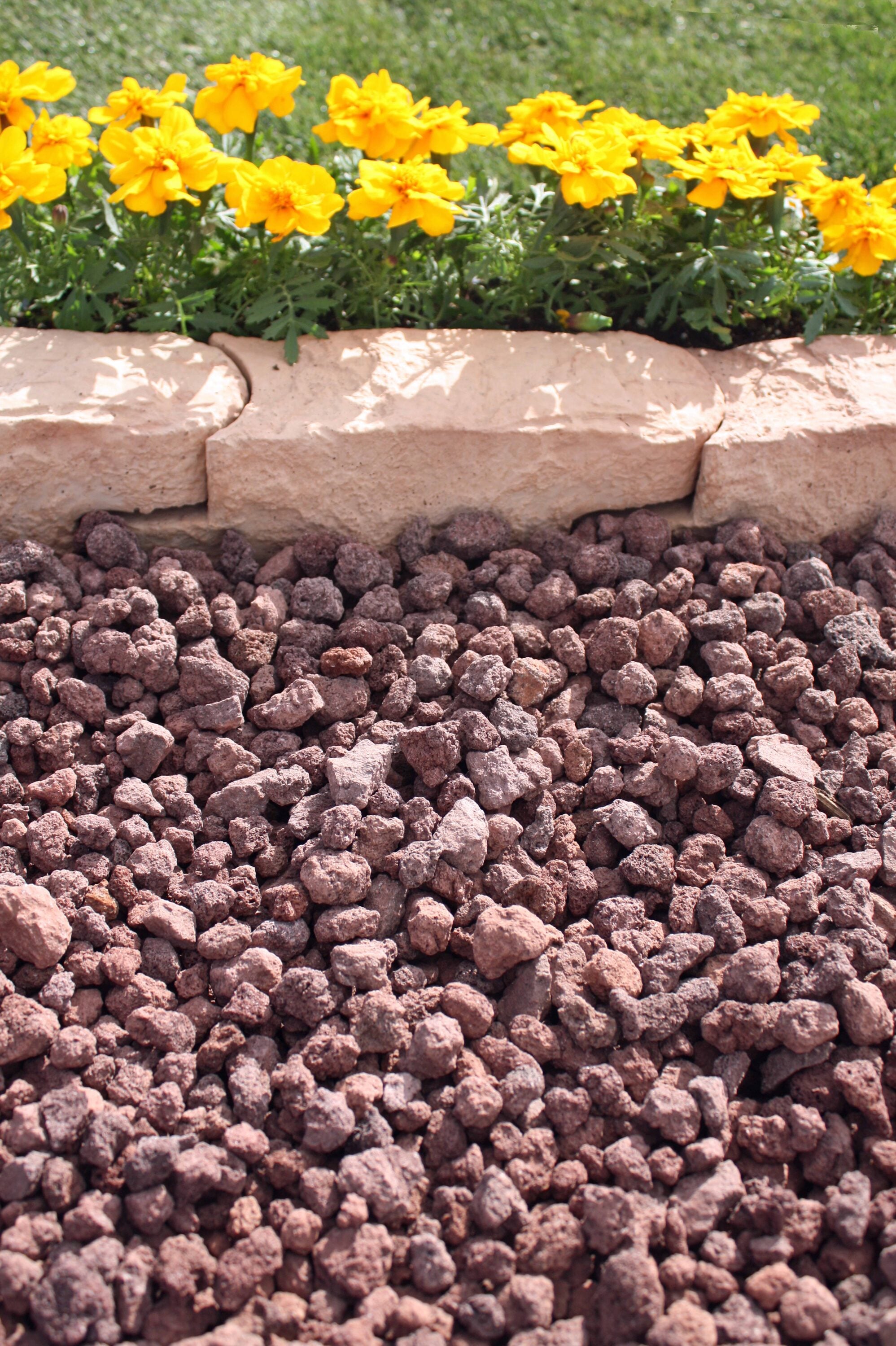 Classic Stone Red Lava Rock 10 Cu Ft 480 Lb Landscaping Rock For Accent Landscaping And Erosion 8548