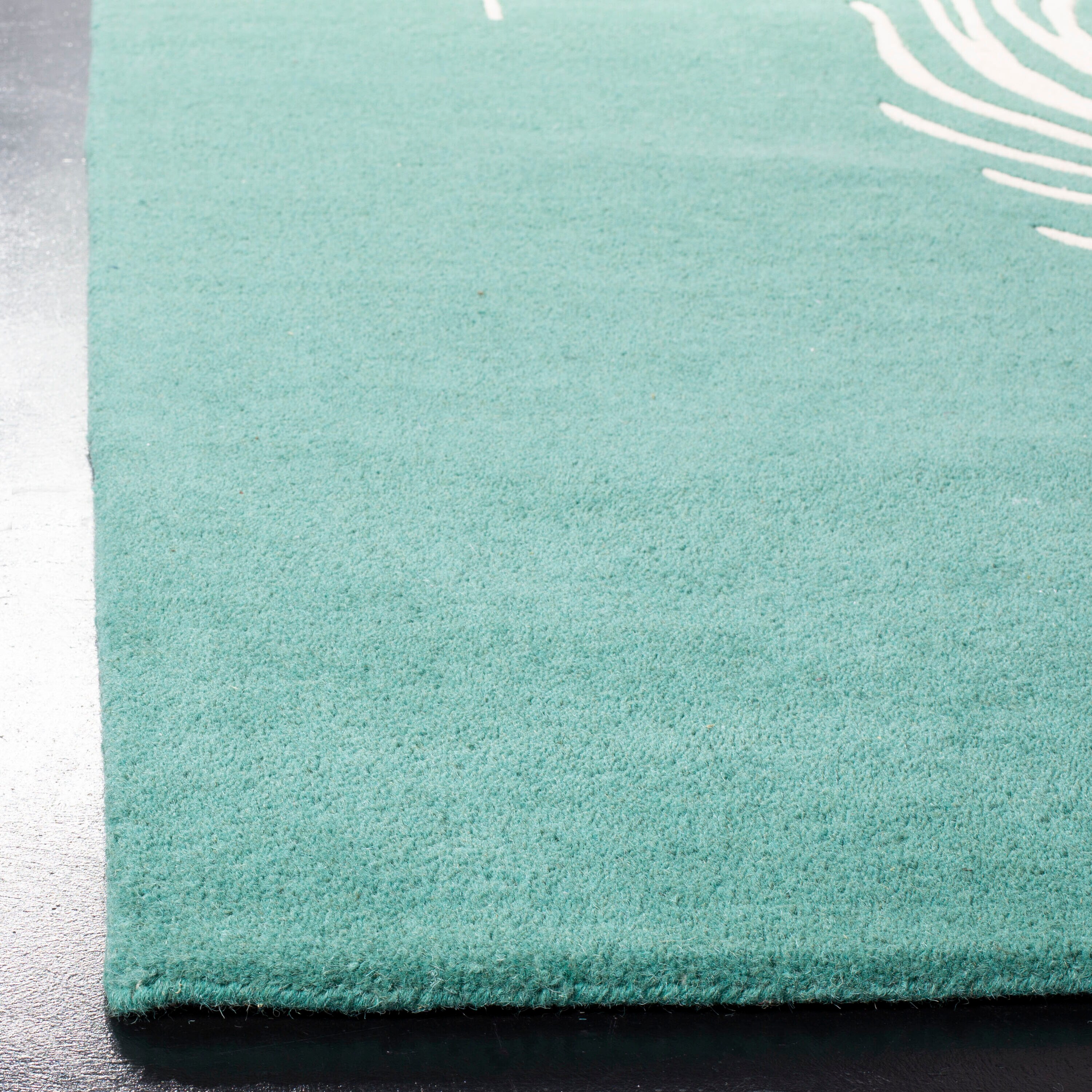 Safavieh SOH704T-8 rugs - View #4