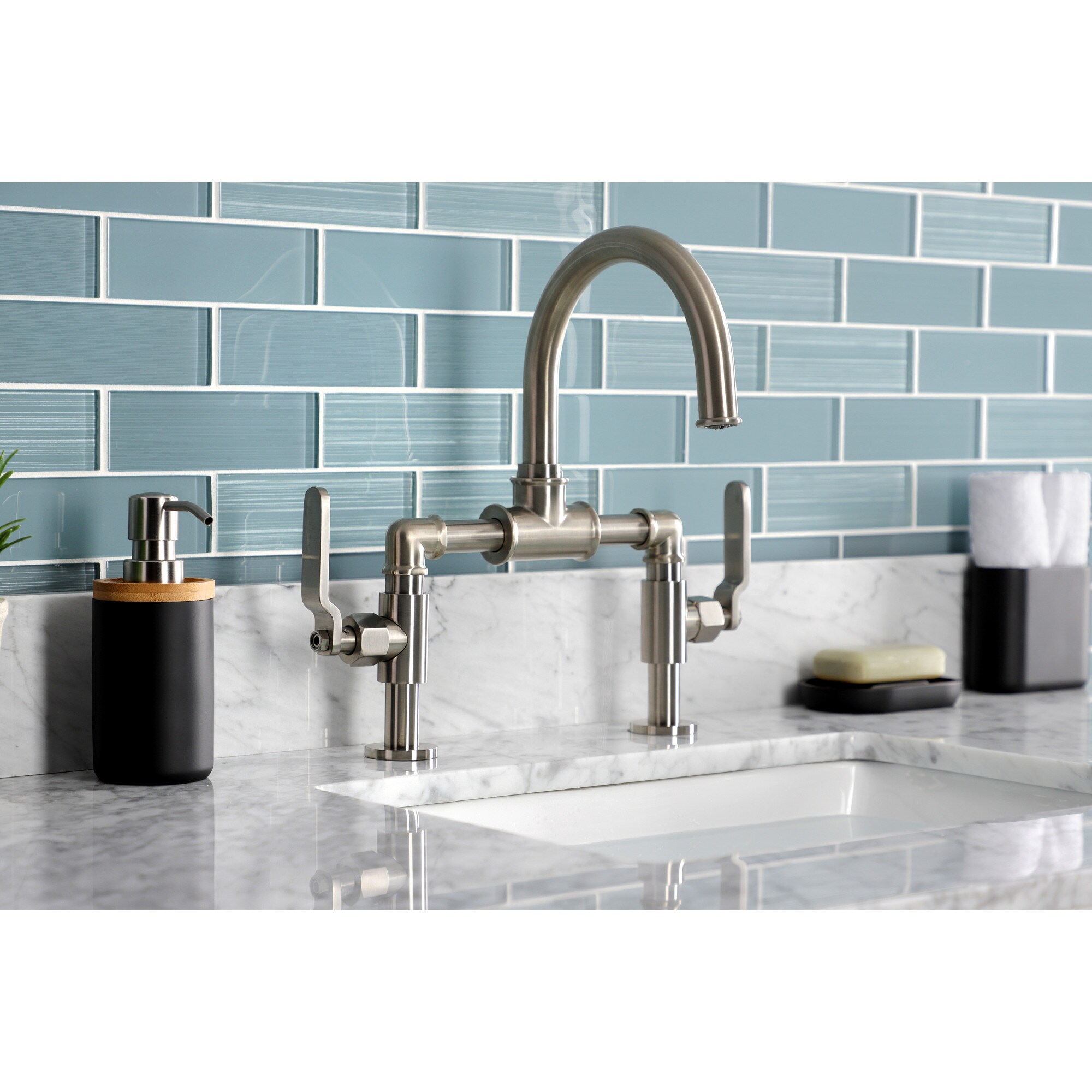 Kingston Brass WLKS2178KL Lavatory-Faucets - View #4