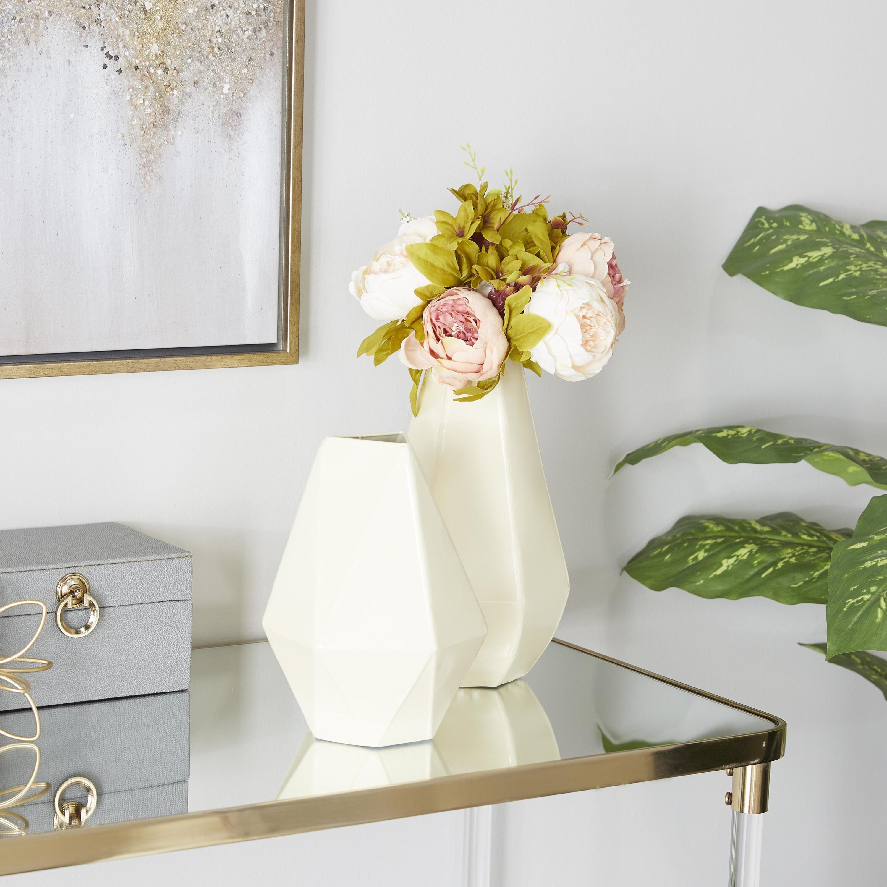 Grayson Lane 70139 Off-white Iron Modern Vase