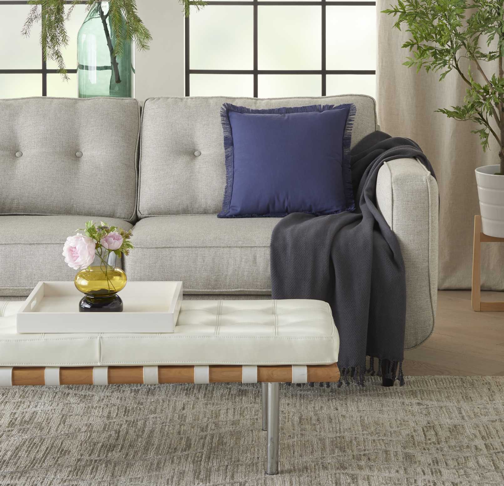 Mina Victory 798019074517 Accent-Pillows - View #4