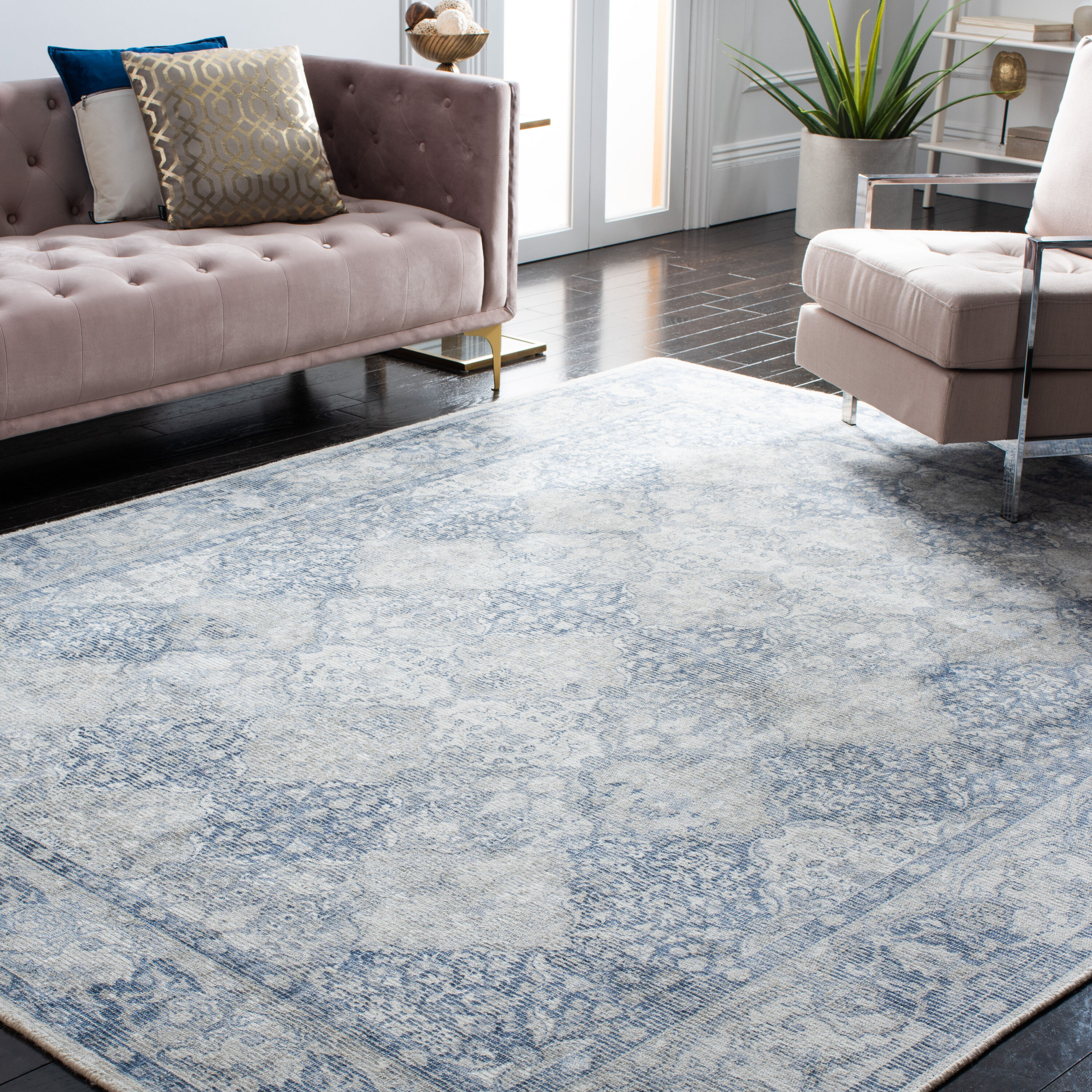  Restoration Vintage 705 Ivory/Blue Traditional 8ft x 10ft Large Rectangle Rug