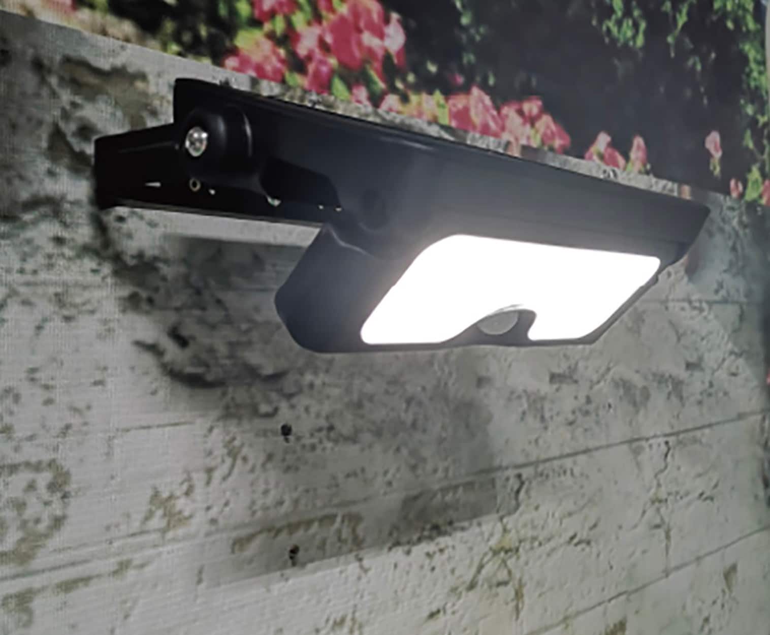 TotalLEDS 5332 Motion-Activated-Floodlights - View #11