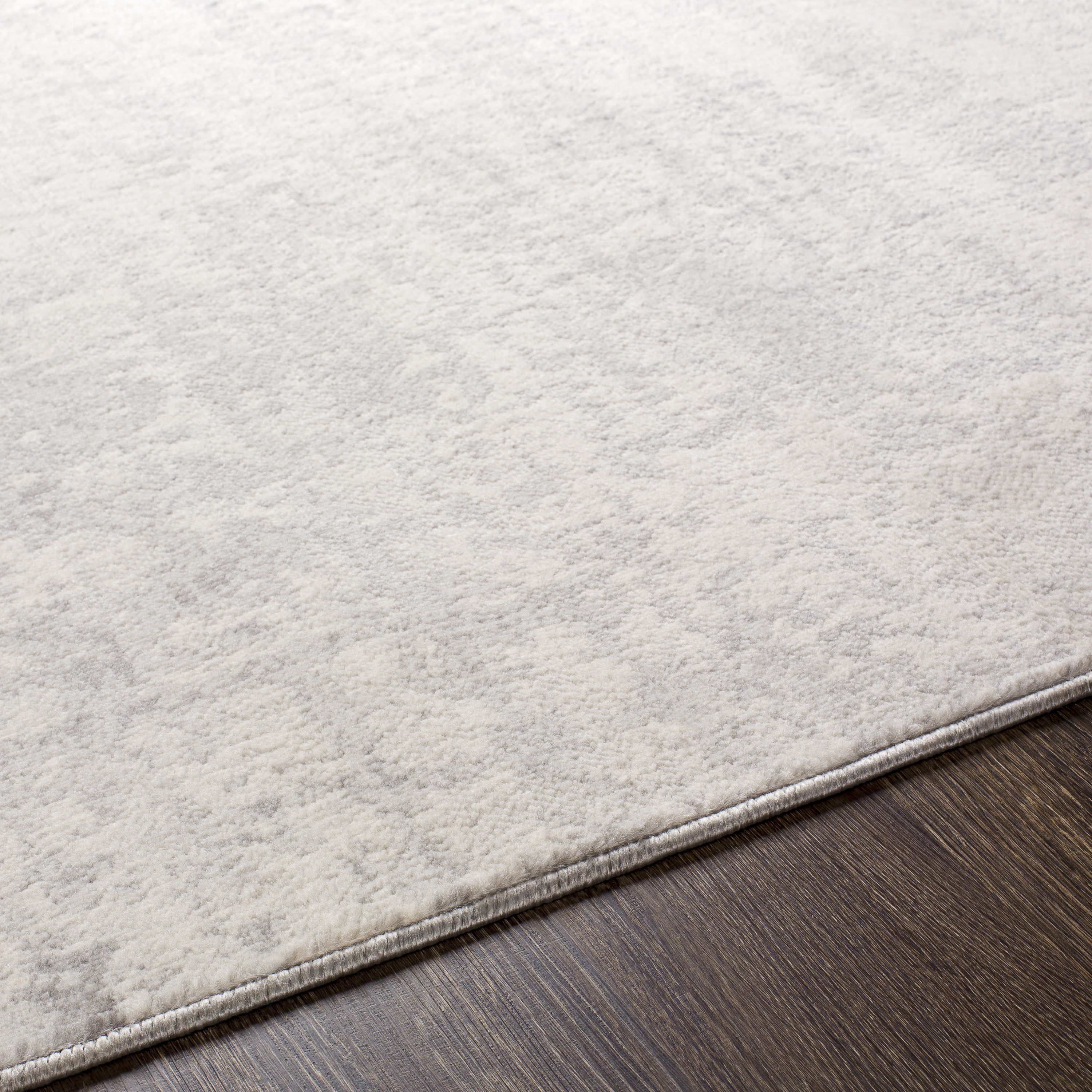 Livabliss ROM2393-71010 rugs - View #3