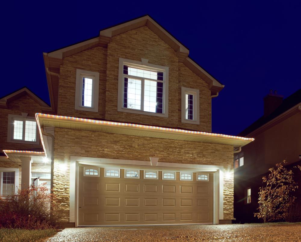 Nicor Lighting OWCQ4U1033MV40WH Outdoor-Wall-Lighting - View #7