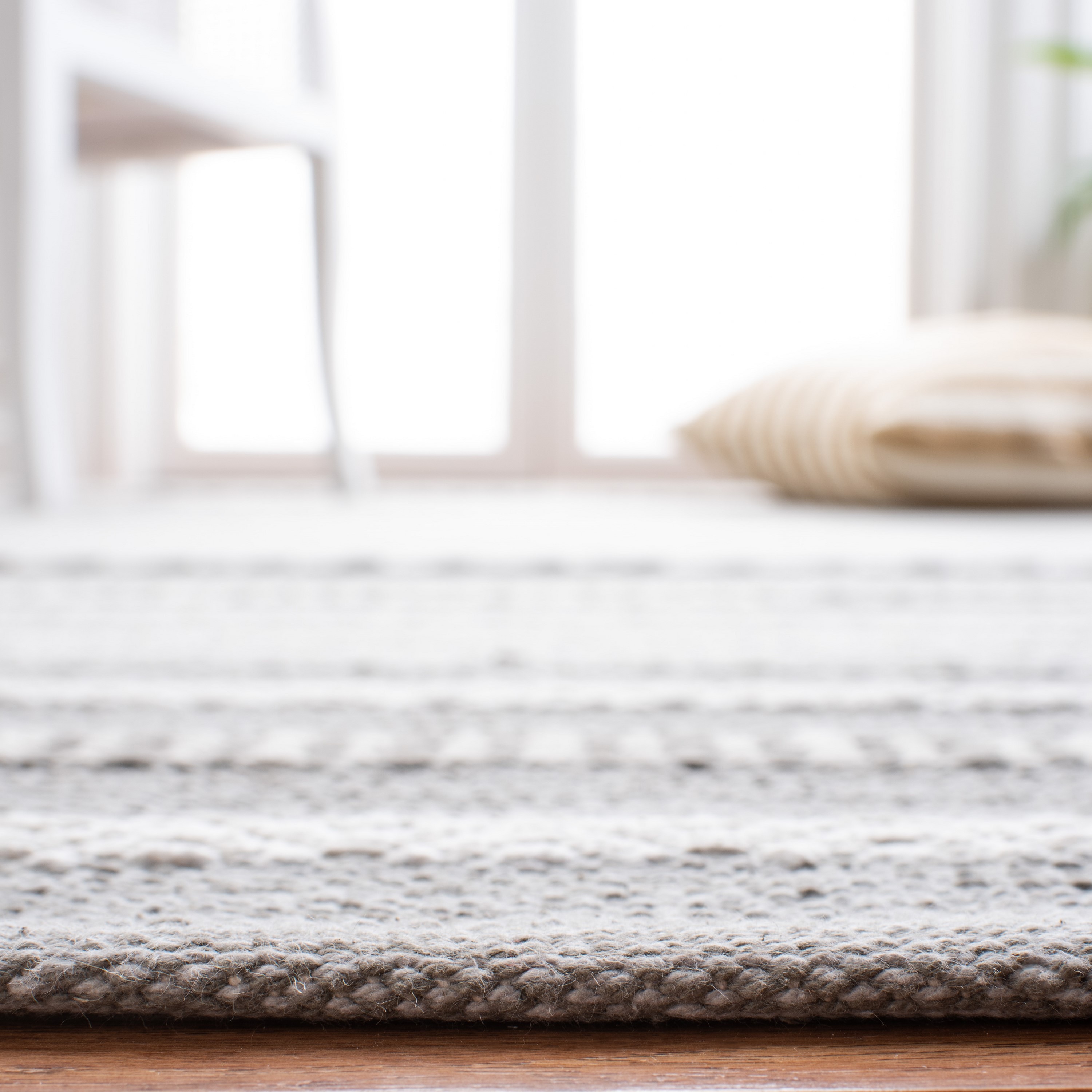 Safavieh MTK215F-4 rugs - View #4