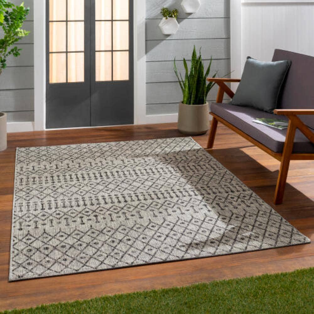 Livabliss EAG2334-710103 Eagean 8 x 10 (ft) Flatweave Black Rectangular Indoor/Outdoor Medallion Global Pet Friendly Area rug