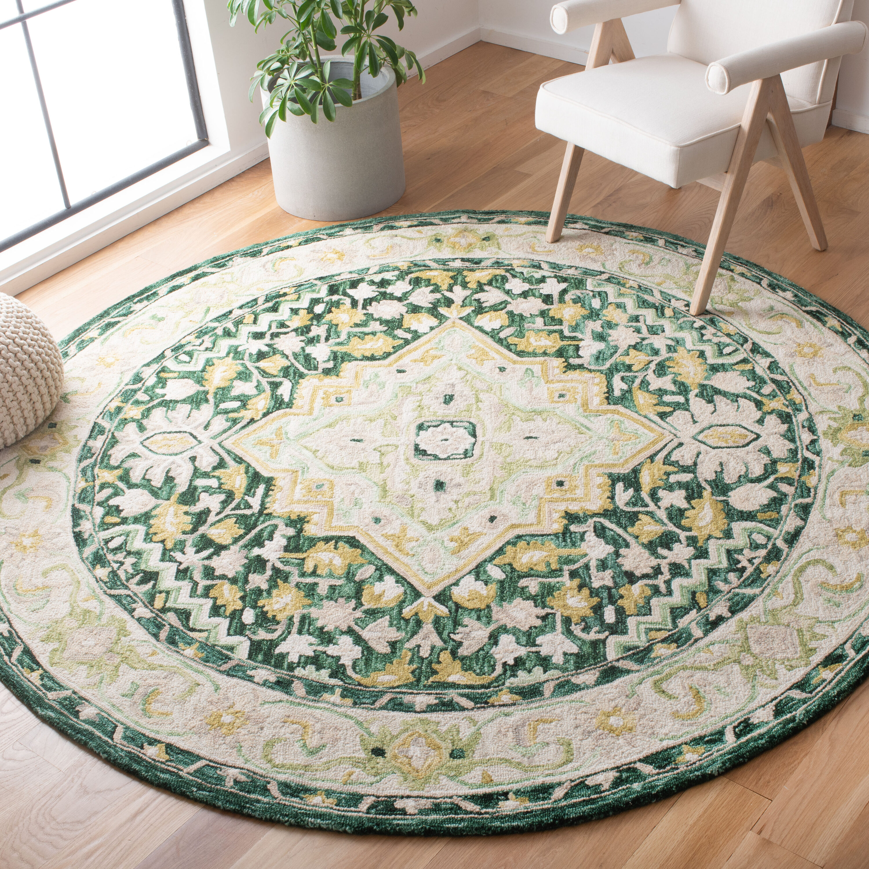  Aspen 705 Green/Ivory Traditional 7ft x 7ft Round Rug