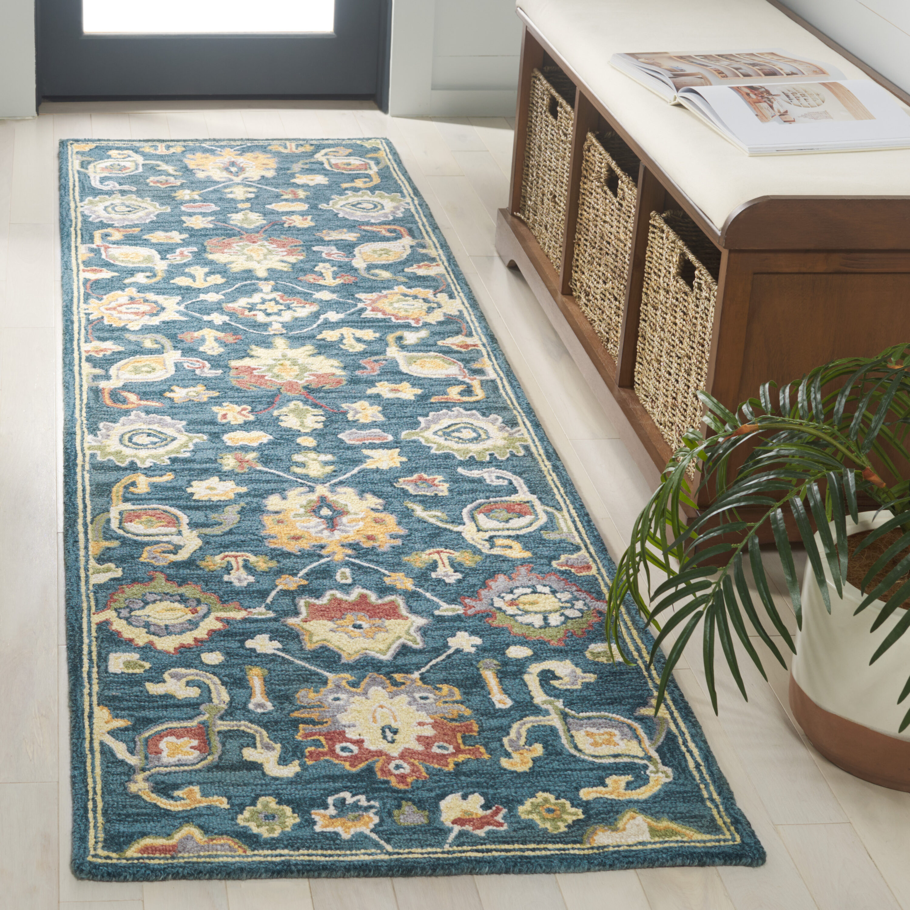  Metro 326 Dark Gray/Red Traditional 2Ft-3In x 8Ft Runner Rug