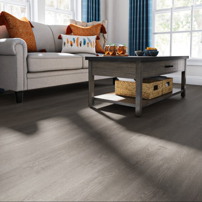 STAINMASTER PetProtect Lockhart Oak Brown 20-mil x 7-in W x 48-in L Waterproof Interlocking Luxury Vinyl Plank Flooring (19.22-sq ft/ Carton)