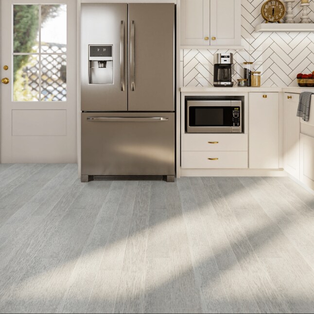 Style Selections 5-in Silverthorn Hickory Wirebrushed Engineered Hardwood Flooring (36.09-sq ft)